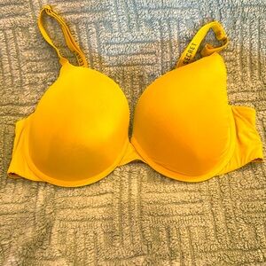 Victoria secret bra 38d t shirt lined demi